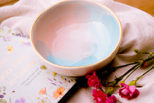 Laden Sie das Bild in den Galerie-Viewer, LIMITED EDITION - BOWL LANDSCAPE🥣🌿 - Blues & Blush