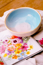 Laden Sie das Bild in den Galerie-Viewer, LIMITED EDITION - BOWL LANDSCAPE🥣🌿 - Blues & Blush