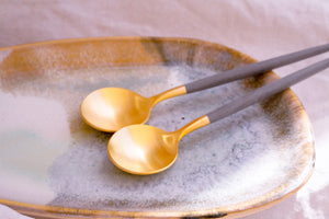 Golden Spoon in White & Mat Gold