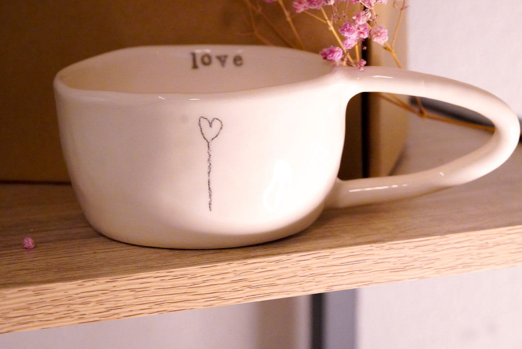 Pinch Cup - Cappuccino & Tea Cup, ca. 2.5 dl - HEART