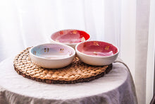 Laden Sie das Bild in den Galerie-Viewer, &quot;SWEETHEART&quot; ♡︎ BOWL Terra Red with Golden leaves