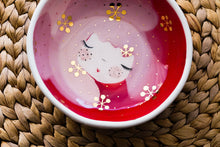 Laden Sie das Bild in den Galerie-Viewer, &quot;SWEETHEART&quot; ♡︎ BOWL Terra Red with Golden leaves