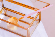 Laden Sie das Bild in den Galerie-Viewer, Golden Spoon in Pink &amp; Mat Gold