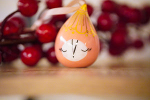 Christmas Droplet in Rose with Golden Flower