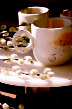 Laden Sie das Bild in den Galerie-Viewer, DAYDREAM CAPPUCCINO CUP incl. HANDLE, 200 ml