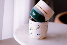 Load image into Gallery viewer, &quot;Landscape Cups&quot; 2er-Set in Emerald Sparke
