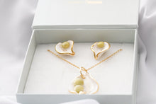Laden Sie das Bild in den Galerie-Viewer, SET Earrings &amp; Necklace Leafy