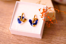 Load image into Gallery viewer, Earrings Triangle in Blue &amp; Golden Rim