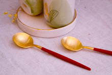 Laden Sie das Bild in den Galerie-Viewer, Golden Spoon in Red &amp; Mat Gold