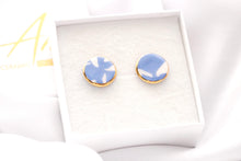 Load image into Gallery viewer, Circular midi Earring in blues &amp; white
