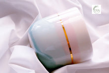 Laden Sie das Bild in den Galerie-Viewer, "Landscape" Latte Cup, 4.0 dl in Light Blue &amp; Blush