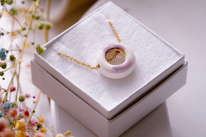 IMPERFECTION: Necklace Lilac & Golden Circle