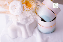 Laden Sie das Bild in den Galerie-Viewer, "Landscape" Latte Cup, 4.0 dl in Light Blue &amp; Blush