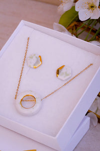 SET JADE Earrings & Necklace