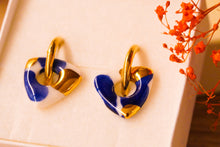 Load image into Gallery viewer, Earrings Triangle in Blue &amp; Golden Rim