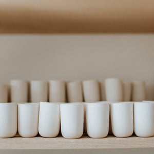 1 x Single Latte Cup, 4.0 dl in Mint & Pink Blush with Golden Lining - O I A  ceramics