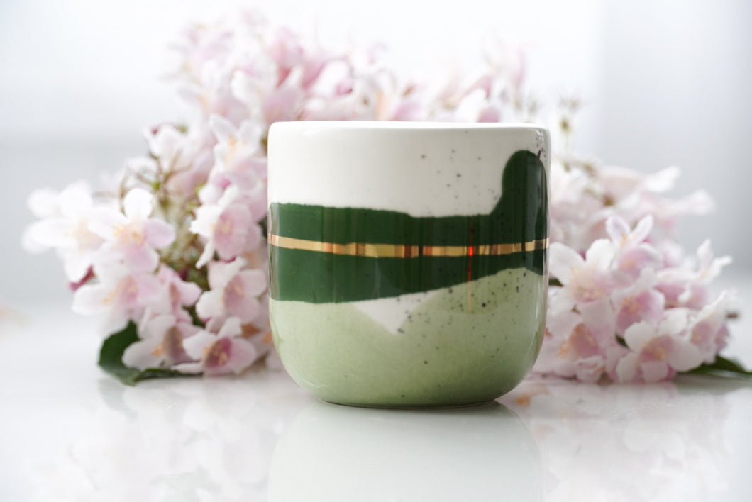 1 x Single Latte Cup, 4.0 dl in Forest Green with Golden Lining - O I A  ceramics