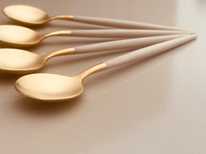 Golden Spoon in Beige &amp; Mat Gold