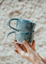 Load image into Gallery viewer, Pinch Cup - Ocean Bubbles - Cappuccino &amp; Tea Cup, approx. 2.5 dl