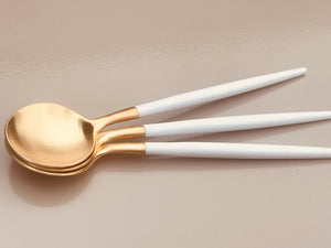Golden Spoon in White & Mat Gold - O I A  ceramics