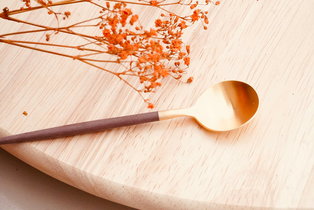 Golden Spoon in Mocca