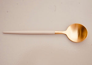 Golden Spoon in Beige & Mat Gold
